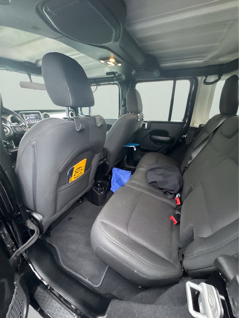 Used 2019 Jeep Wrangler Unlimited Sport S AWD/4WD image 15