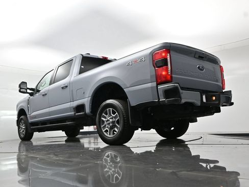Used 2026 Ford F350 Lariat w/ Lariat Premium Package AWD/4WD image 21