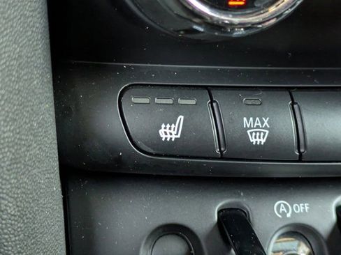 Used 2024 MINI Cooper 2-Door Hardtop image 30