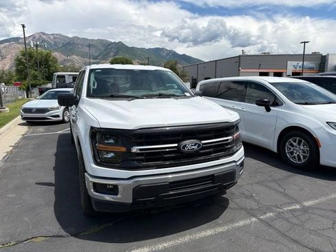 Used 2025 Ford F150 XLT w/ Equipment Group 301A Standard AWD/4WD image 3