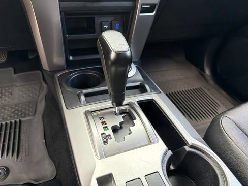 Used 2022 Toyota 4Runner TRD Sport w/ Technology Package AWD/4WD image 14