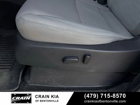 Used 2022 Nissan Frontier SV image 10