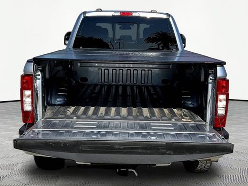 Used 2022 Ford F250 Lariat w/ Lariat Value Package AWD/4WD image 7