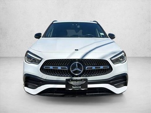 Used 2022 Mercedes-Benz GLA 250 4MATIC image 2