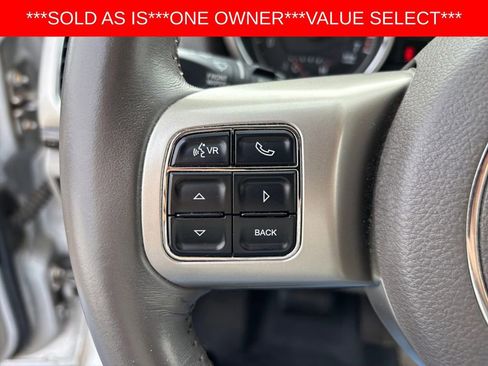 Used 2011 Jeep Grand Cherokee Laredo w/ Security & Convenience Group image 18