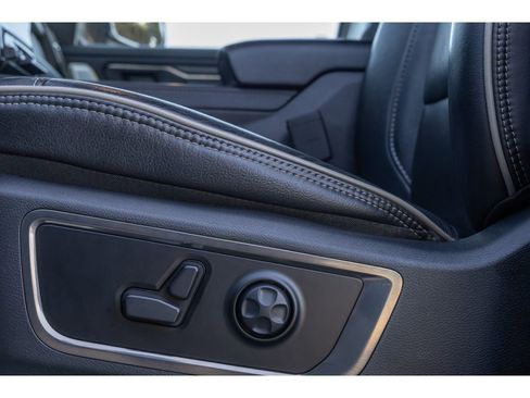 Used 2021 RAM 1500 Limited image 17