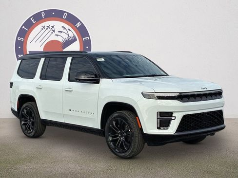 New 2026 Jeep Grand Wagoneer Summit AWD/4WD image 2