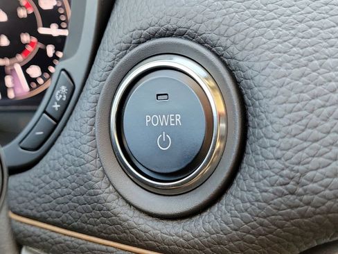 Certified 2025 MAZDA CX-70 Plug-In Hybrid w/ Premium Pkg image 30