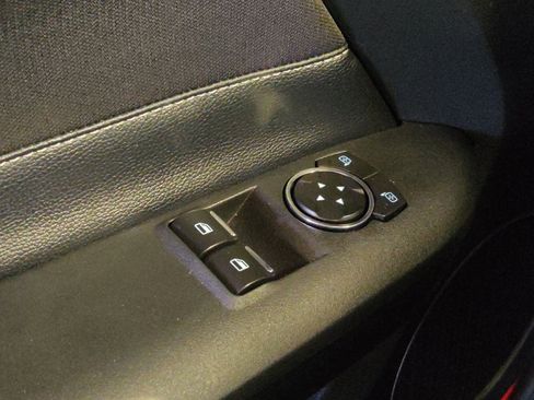 Used 2020 Ford Mustang Coupe RWD image 27
