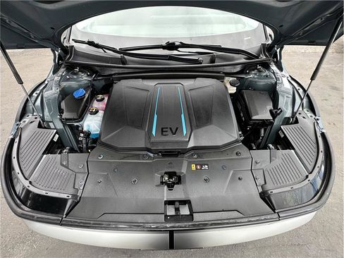 Used 2024 Hyundai Ioniq 5 SEL image 26