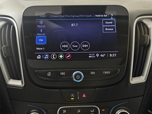 Used 2023 Chevrolet Malibu LT image 30