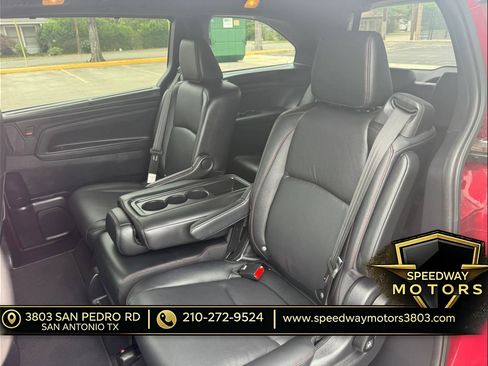 Used 2025 Honda Odyssey Sport-L image 11