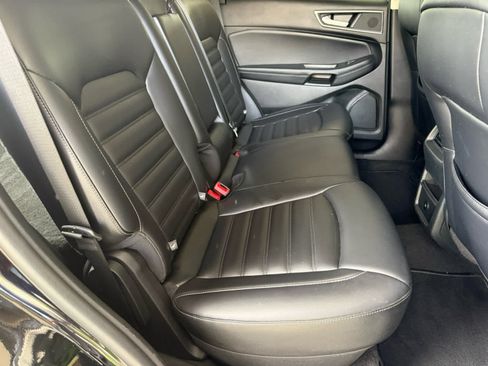 Certified 2024 Ford Edge SEL AWD/4WD image 7