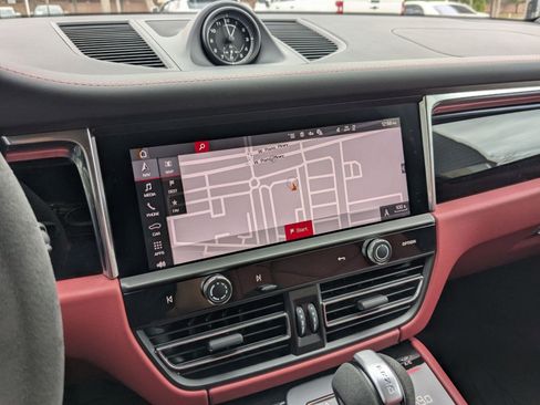 New 2026 Porsche Macan S AWD/4WD image 17