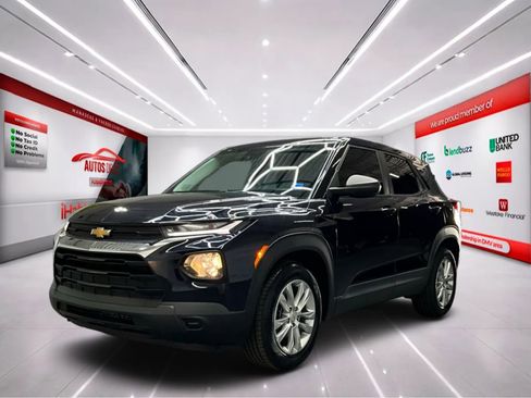 Used 2021 Chevrolet TrailBlazer LS FWD image 4