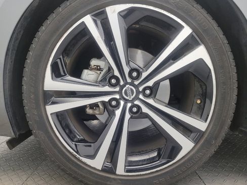 Used 2022 Nissan Sentra SR w/ Electronics Package image 31