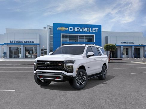 New 2026 Chevrolet Tahoe Z71 w/ Sun And Tow Package AWD/4WD image 8