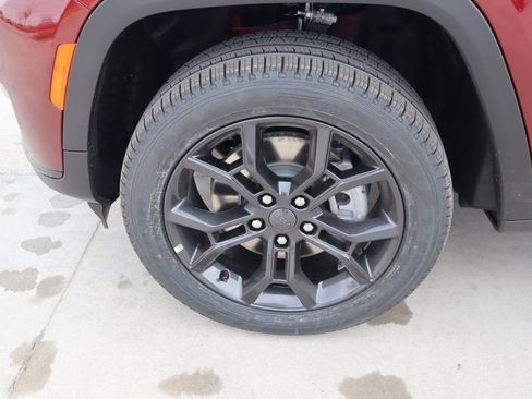 New 2025 Jeep Grand Cherokee L Limited AWD/4WD image 19