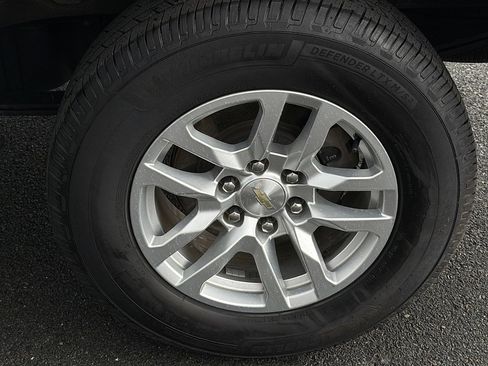 Used 2020 Chevrolet Silverado 1500 LT w/ All-Star Edition image 5