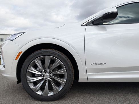 New 2026 Buick Envista Avenir image 3