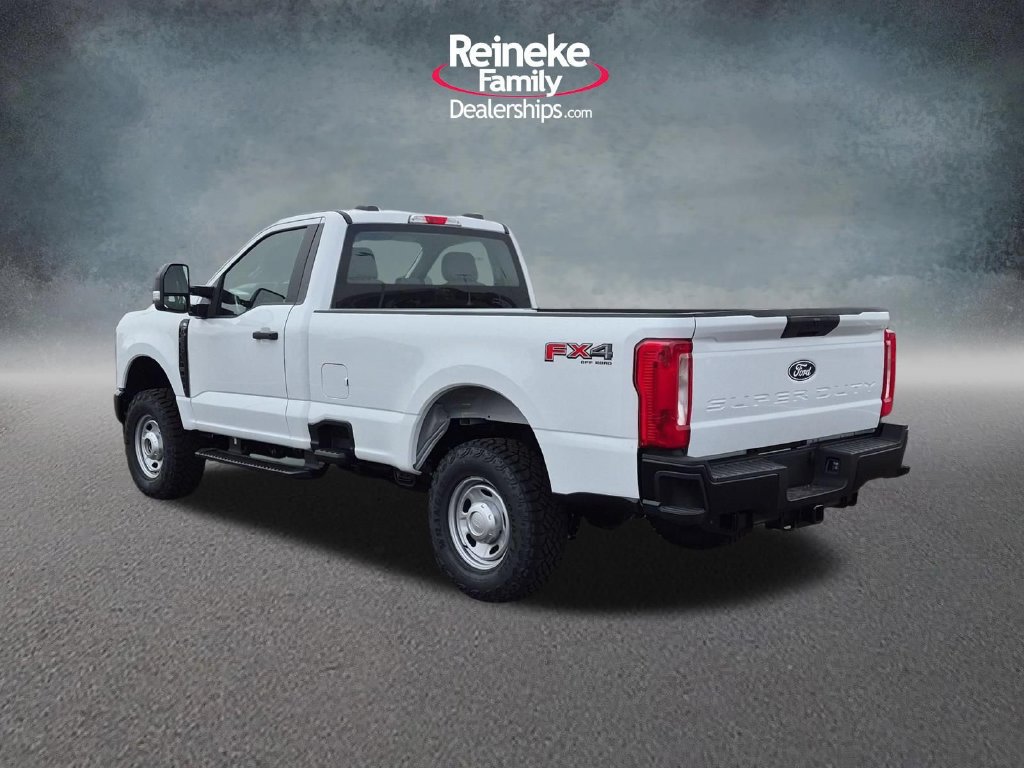 New 2027 Ford F250 XL w/ XL Off-Road 33" Tire Package AWD/4WD image 7