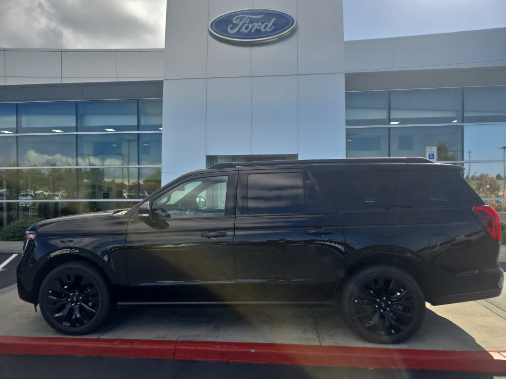 Used 2025 Ford Expedition Max Platinum w/ Stealth Appearance Package AWD/4WD 360° Tour