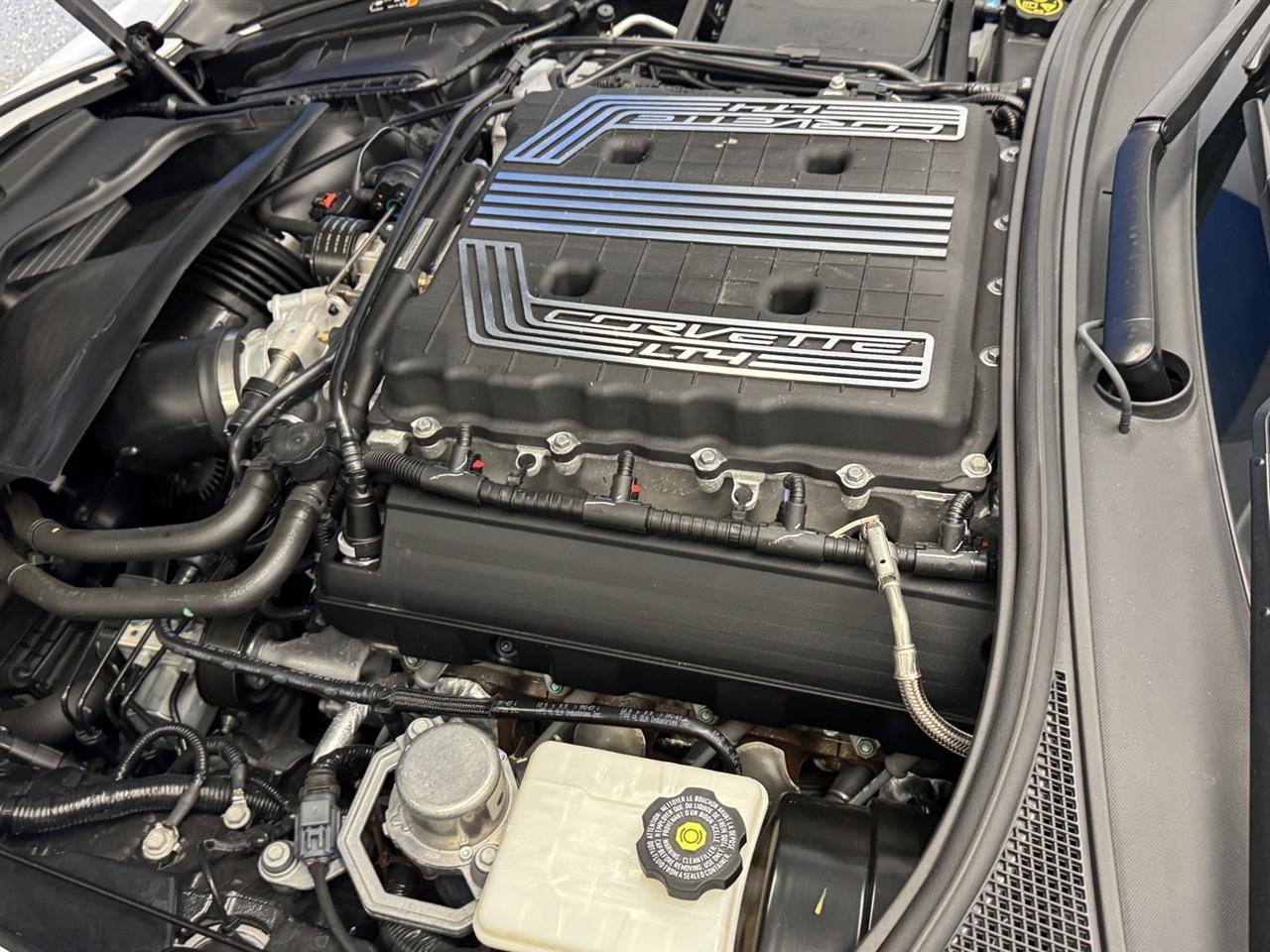 Used 2019 Chevrolet Corvette Z06 RWD image 25