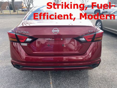 Used 2024 Nissan Altima 2.5 SV image 32