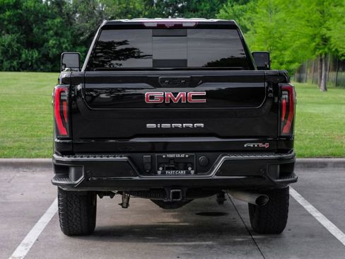 Used 2024 GMC Sierra 2500 AT4 w/ AT4 Premium Plus Package AWD/4WD image 15
