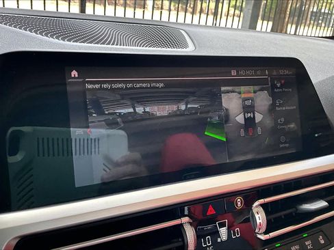 Used 2022 BMW M4 xDrive Competition w/ Executive Package image 25