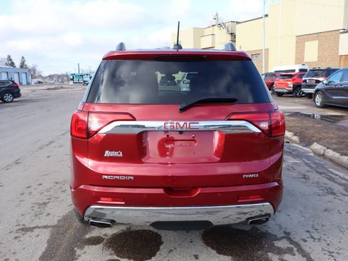 Used 2019 GMC Acadia Denali w/ Technology Package image 10
