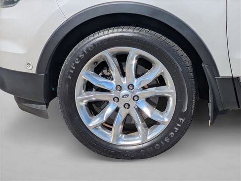 Used 2014 Ford Explorer Limited w/ Equipment Group 302A image 9