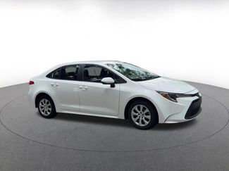 Used 2025 Toyota Corolla LE FWD video 2