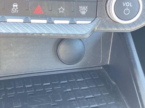 Used 2024 Ford Mustang Premium RWD image 23