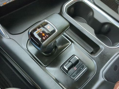 Used 2023 GMC Sierra 1500 Denali Ultimate AWD/4WD image 19