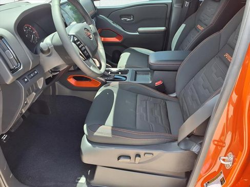 New 2025 Nissan Frontier PRO-4X image 10