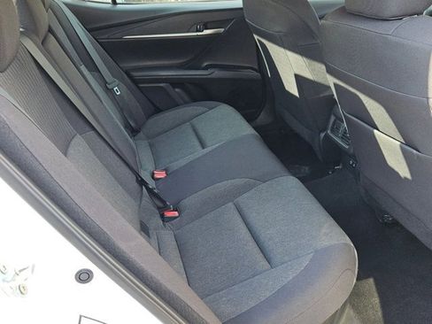 Used 2025 Toyota Camry LE image 30