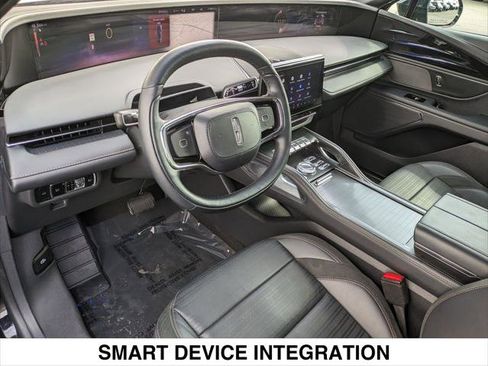 Used 2024 Lincoln Nautilus Reserve w/ Jet Appearance Package (87T) image 12