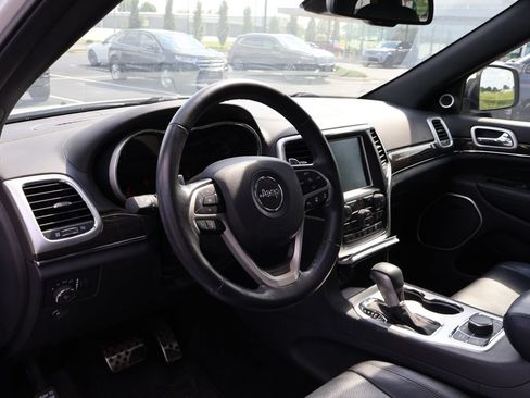 Used 2016 Jeep Grand Cherokee High Altitude AWD/4WD image 19