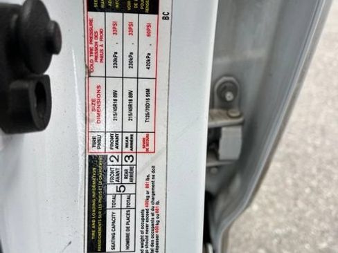 Used 2022 Nissan Sentra SR w/ SR Premium Package FWD image 26