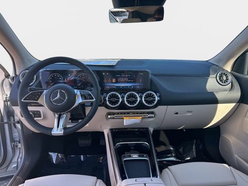 New 2026 Mercedes-Benz GLA 250 image 15