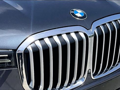 Used 2019 BMW X7 xDrive50i w/ Dynamic Handling Package AWD/4WD image 28