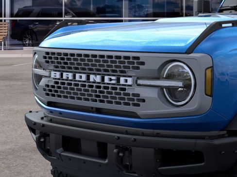 New 2026 Ford Bronco Badlands w/ Sasquatch Package AWD/4WD image 19