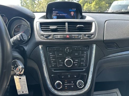 Used 2014 Buick Encore FWD image 24