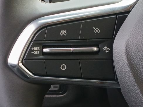 New 2026 Chevrolet Suburban Z71 image 9