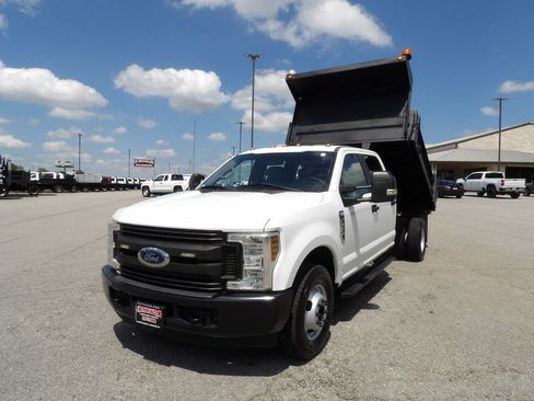 Used 2019 Ford F350 XL w/ Power Equipment Group RWD image 75