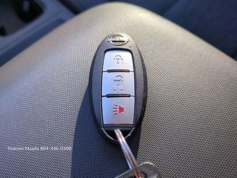 Used 2023 Nissan Frontier S image 28