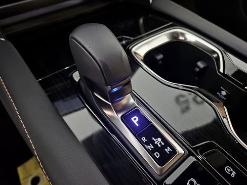 Used 2025 Lexus RX 350 FWD w/ Technology Package image 16