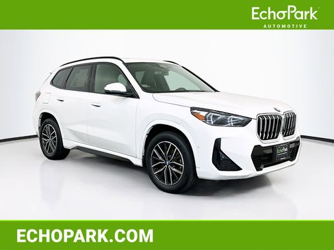 Used 2025 BMW X1 xDrive28i image 1