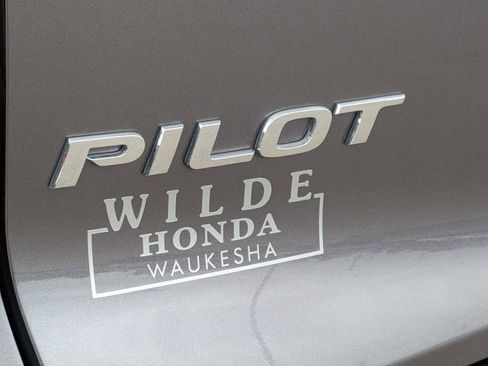 Certified 2022 Honda Pilot Special Edition image 12